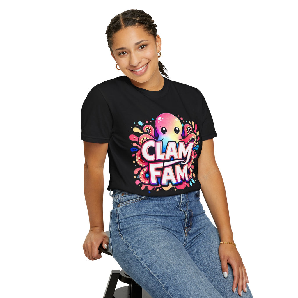 NEW Clam Fam T-Shirt